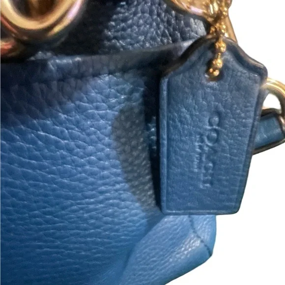 Coach Navy Leather Shoulder Tote with Gold Hardware - Picture 9 of 15